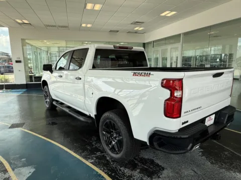 Another view of 2026 Chevrolet Silverado 1500 LT Trail Boss for sale in Boone, IA at Pat Clemons Inc.
