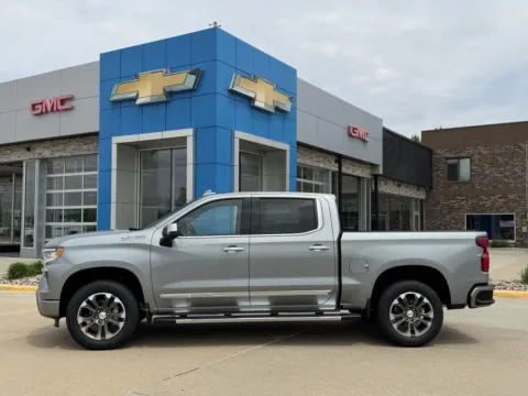 Photos of 2026 Chevrolet Silverado 1500 High Country for sale in Boone, IA at Pat Clemons Inc.