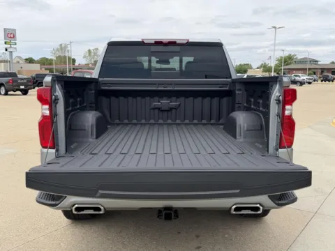 More photos of 2026 Chevrolet Silverado 1500 High Country at Pat Clemons Inc., IA