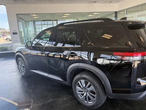 More photos of 2025 Nissan Pathfinder SV at Pat Clemons Inc., IA