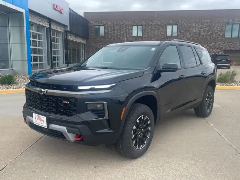 Black 2026 Chevrolet Traverse AWD Z71 for sale in Boone, IA