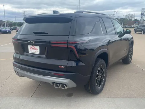More photos of 2026 Chevrolet Traverse AWD Z71 at Pat Clemons Inc., IA
