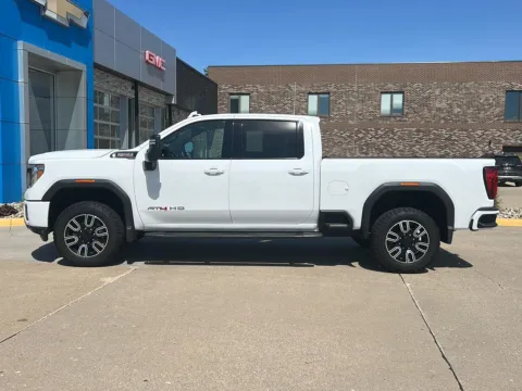 Photos of 2020 GMC Sierra 2500HD AT4 for sale in Boone, IA at Pat Clemons Inc.