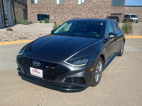 Gray 2023 Hyundai Sonata SEL for sale in Boone, IA
