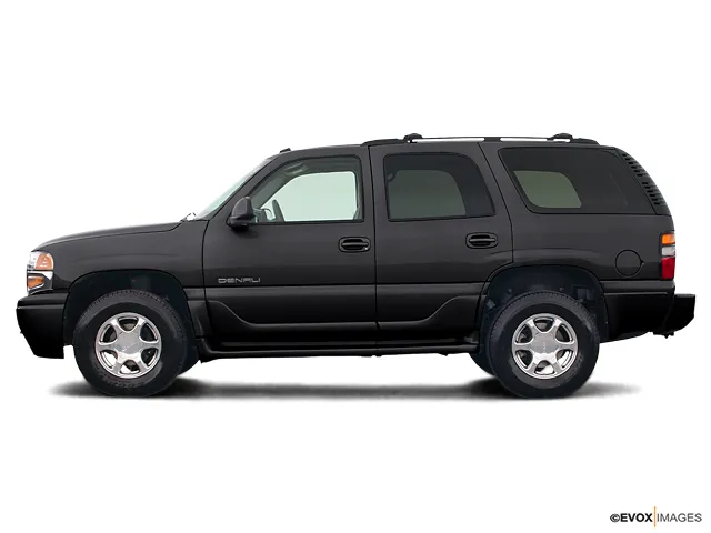 2004 GMC Yukon Denali for sale in Boone, IA