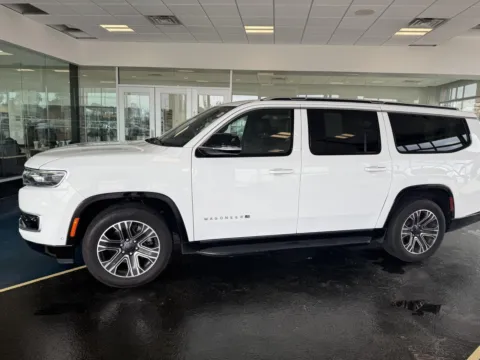 Photos of 2023 Jeep Wagoneer L Series II for sale in Boone, IA at Pat Clemons Inc.