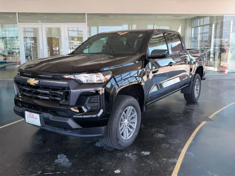 Black 2026 Chevrolet Colorado 4WD LT for sale in Boone, IA