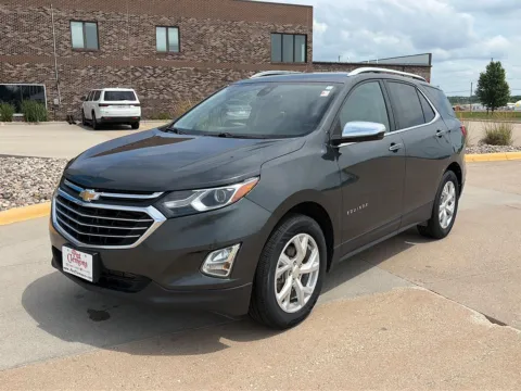 Black 2020 Chevrolet Equinox Premier for sale in Boone, IA