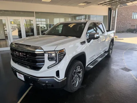 White 2026 GMC Sierra 1500 SLT for sale in Boone, IA