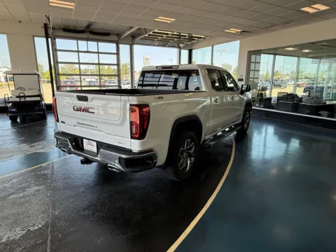 More photos of 2026 GMC Sierra 1500 SLT at Pat Clemons Inc., IA