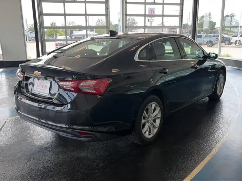 More photos of 2019 Chevrolet Malibu LT at Pat Clemons Inc., IA