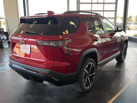 More photos of 2026 CHEVROLET EQUINOX RS at Pat Clemons Inc., IA