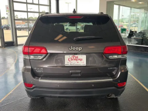 More photos of 2017 Jeep Grand Cherokee Limited at Pat Clemons Inc., IA