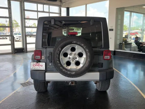 More photos of 2015 Jeep Wrangler Unlimited Sahara at Pat Clemons Inc., IA