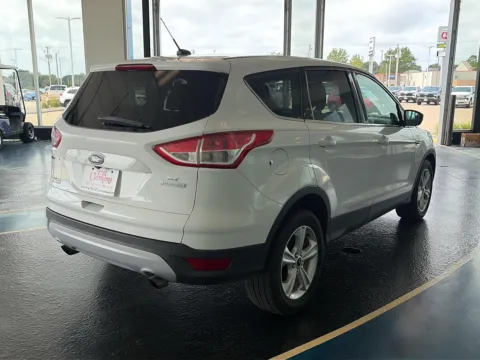 More photos of 2014 Ford Escape SE at Pat Clemons Inc., IA
