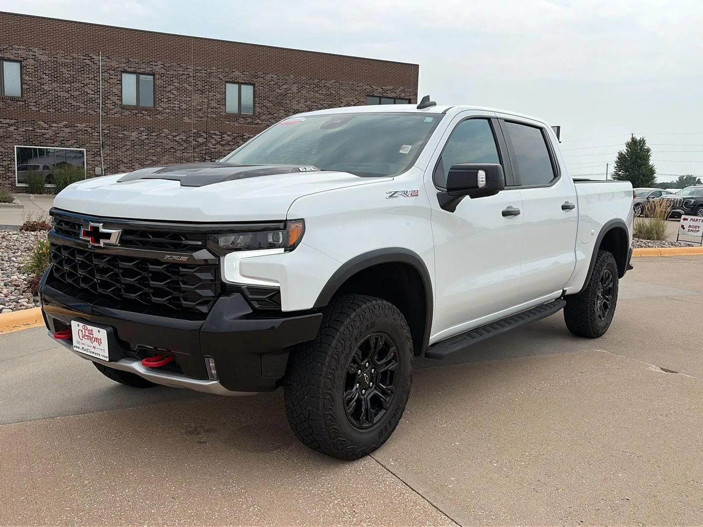 White 2023 Chevrolet Silverado 1500 ZR2 for sale in Boone, IA