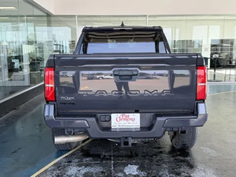 More photos of 2024 TOYOTA TACOMA DOUBLE C at Pat Clemons Inc., IA