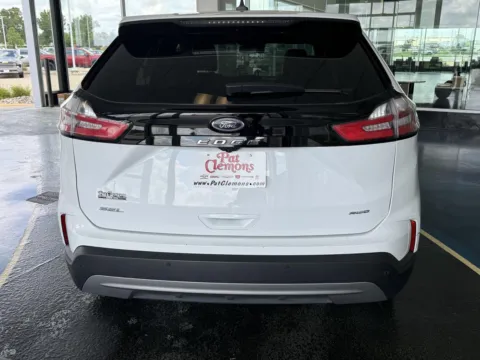 More photos of 2024 Ford Edge SEL at Pat Clemons Inc., IA