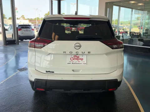 More photos of 2024 Nissan Rogue S at Pat Clemons Inc., IA