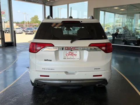 More photos of 2019 GMC Acadia Denali at Pat Clemons Inc., IA