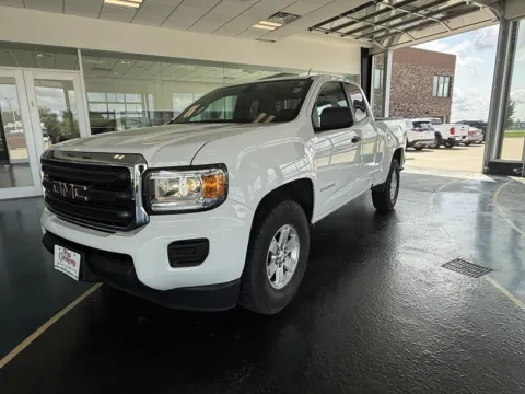 White 2018 GMC CANYON for sale in Boone, IA