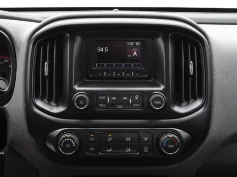 More photos of 2018 GMC CANYON at Pat Clemons Inc., IA