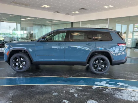Photos of 2026 Jeep Grand Cherokee L Limited for sale in Boone, IA at Pat Clemons Inc.