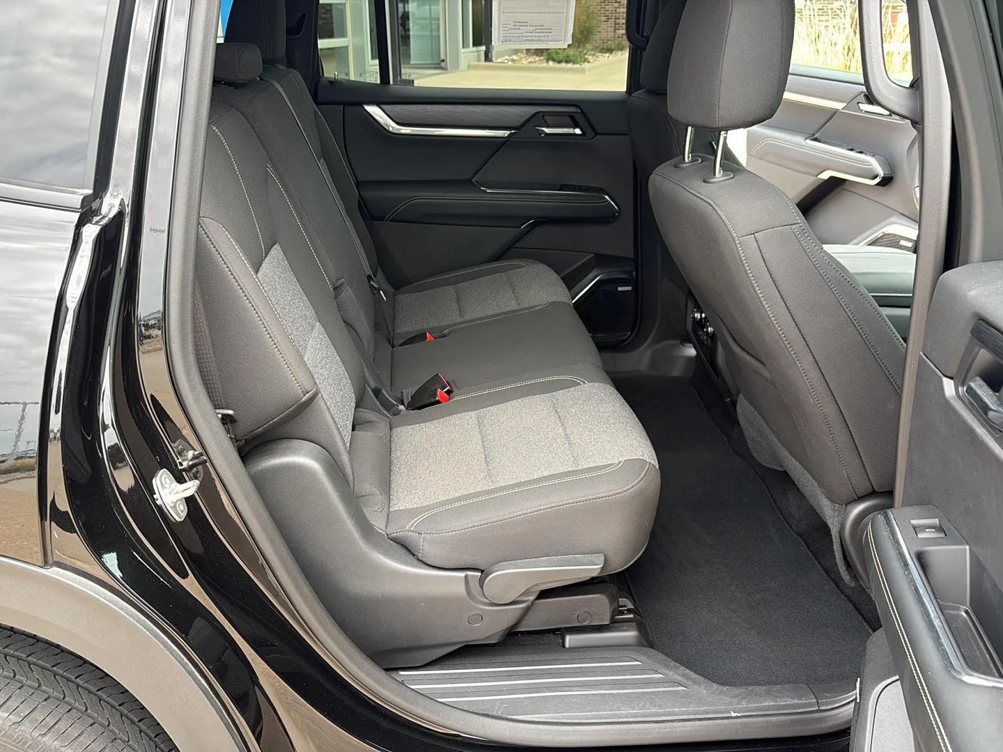 2025 GMC Acadia Elevation - Photo 12