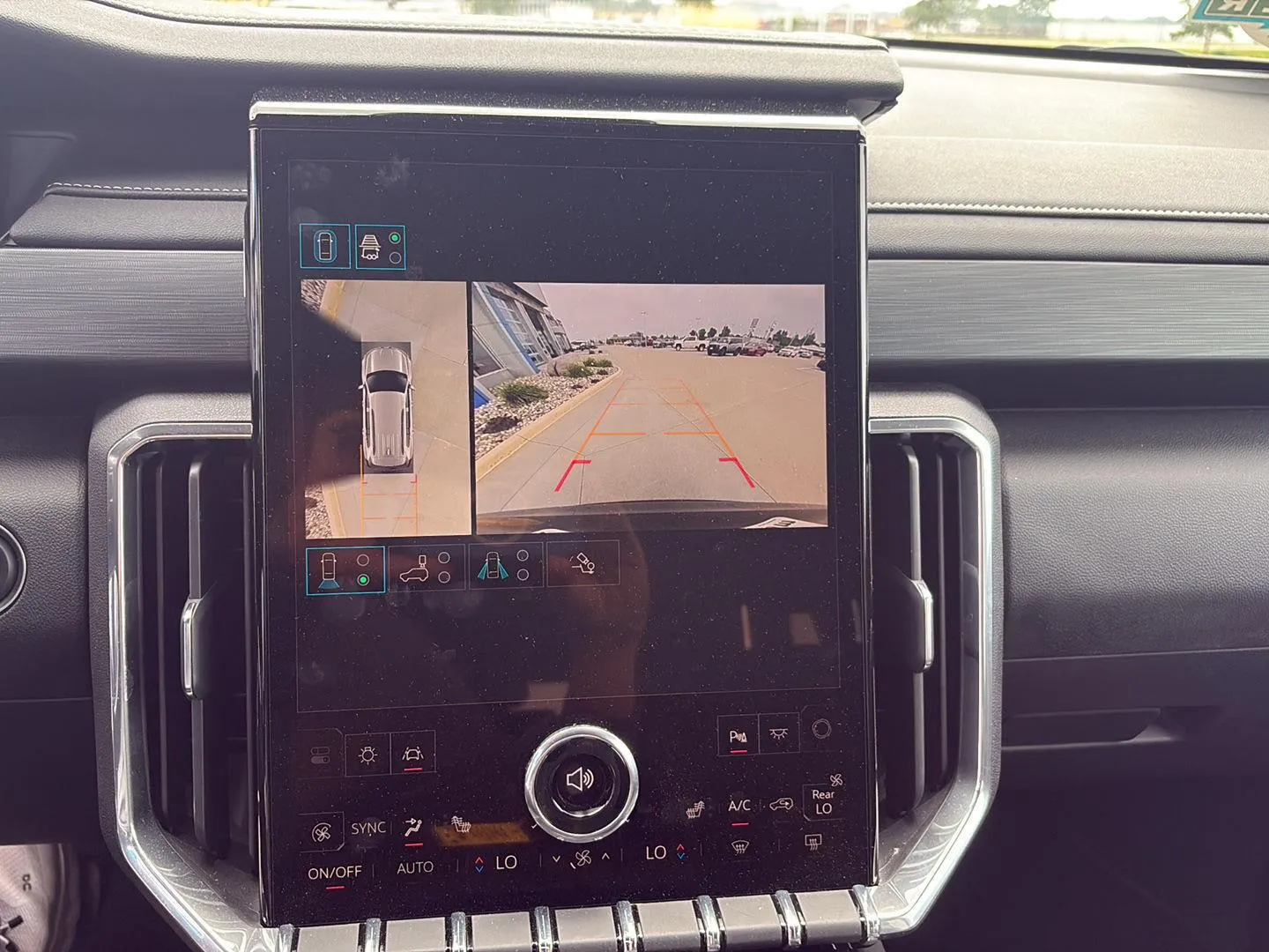 2025 GMC Acadia Elevation - Photo 18