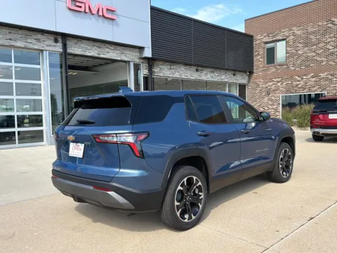 More photos of 2027 Chevrolet Equinox AWD LT at Pat Clemons Inc., IA