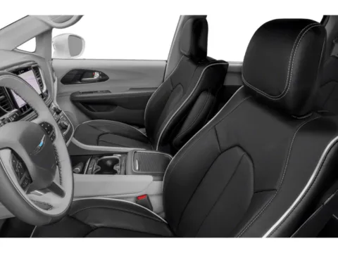More photos of 2023 Chrysler Pacifica Hybrid Touring L at Pat Clemons Inc., IA