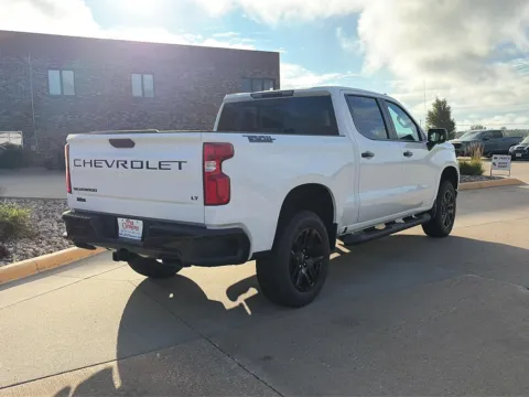 More photos of 2026 Chevrolet Silverado 1500 LT Trail Boss at Pat Clemons Inc., IA