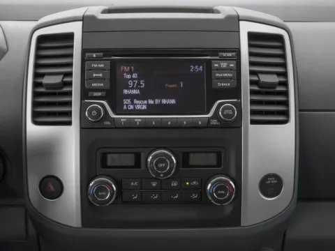 More photos of 2017 Nissan Frontier SV V6 at Pat Clemons Inc., IA