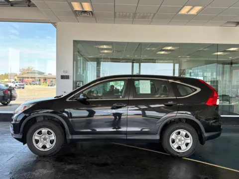 Photos of 2016 Honda CR-V LX for sale in Boone, IA at Pat Clemons Inc.