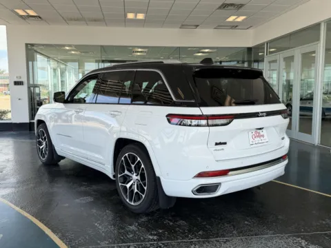 More photos of 2024 Jeep Grand Cherokee Summit Reserve at Pat Clemons Inc., IA