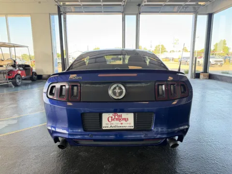 More photos of 2013 Ford Mustang V6 Premium at Pat Clemons Inc., IA