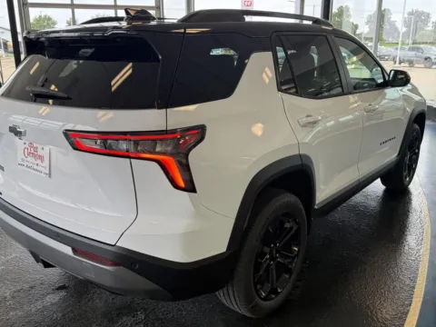 More photos of 2027 Chevrolet Equinox AWD LT at Pat Clemons Inc., IA