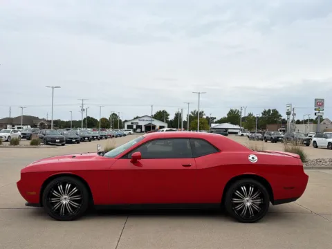 Photos of 2014 Dodge Challenger SXT for sale in Boone, IA at Pat Clemons Inc.
