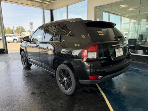 More photos of 2015 Jeep Compass Sport at Pat Clemons Inc., IA