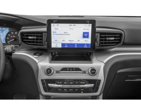 More photos of 2023 Ford Explorer XLT at Pat Clemons Inc., IA