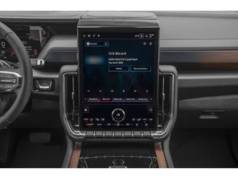 More photos of 2027 GMC Yukon XL Denali at Pat Clemons Inc., IA