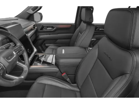 More photos of 2027 GMC Yukon XL Denali at Pat Clemons Inc., IA