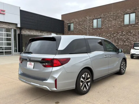 More photos of 2025 Honda Odyssey EX-L at Pat Clemons Inc., IA
