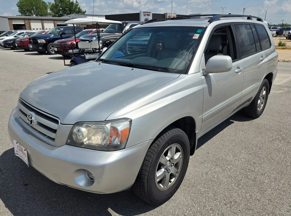 2005 Toyota Highlander V6 for sale in Boone, IA