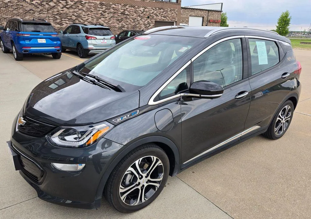 Gray 2020 Chevrolet Bolt EV Premier for sale in Boone, IA