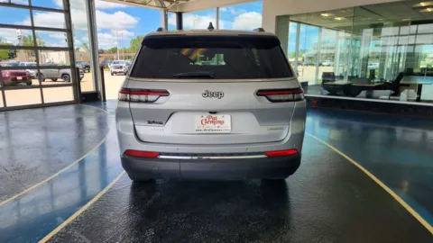 More photos of 2023 Jeep Grand Cherokee L Laredo at Pat Clemons Inc., IA