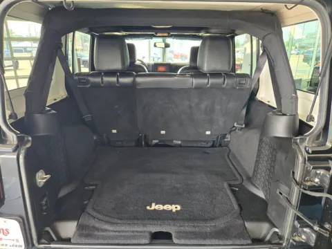 More photos of 2015 Jeep Wrangler Unlimited Altitude at Pat Clemons Inc., IA
