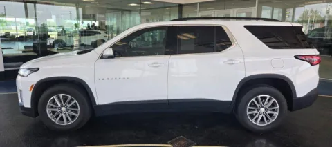 Photos of 2023 Chevrolet Traverse LT Cloth for sale in Boone, IA at Pat Clemons Inc.