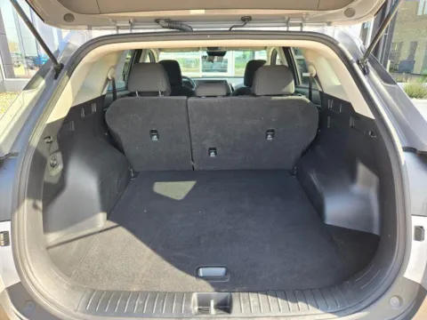 More photos of 2024 Kia Sportage LX at Pat Clemons Inc., IA