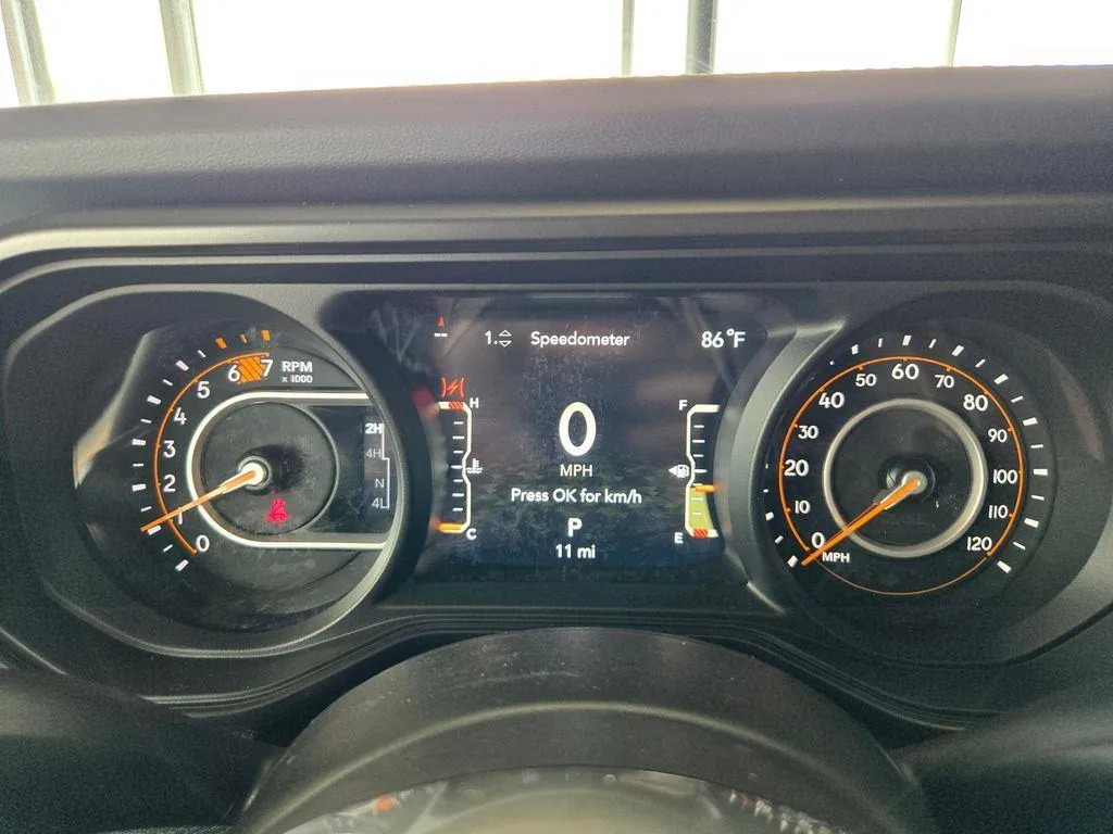 2025 Jeep Wrangler 4-Door Sahara - Photo 19